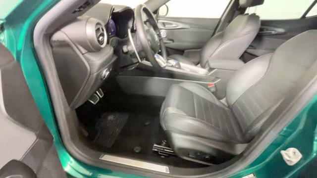 2024 Verde Fangio Tri-Coat Alfa Romeo Tonale Veloce AWD SUV