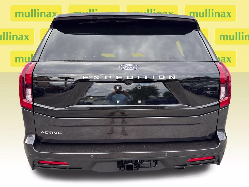 2026 Dark Matter Gray Metallic Ford Expedition Active RWD SUV