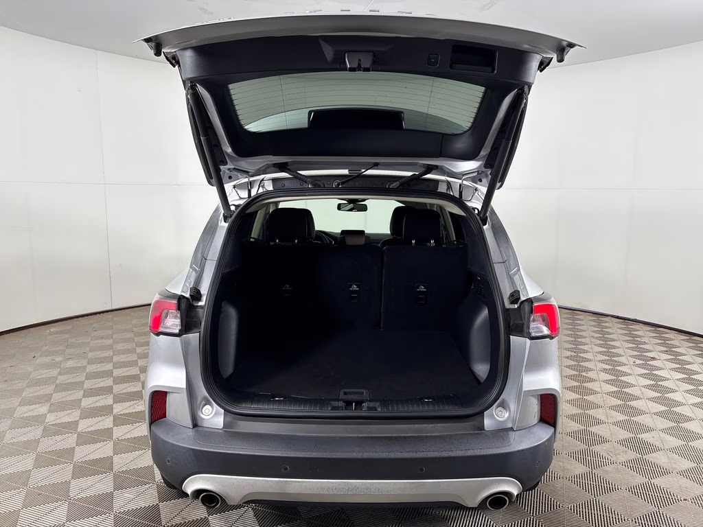 2020 Ingot Silver Ford Escape Hybrid Titanium FWD SUV