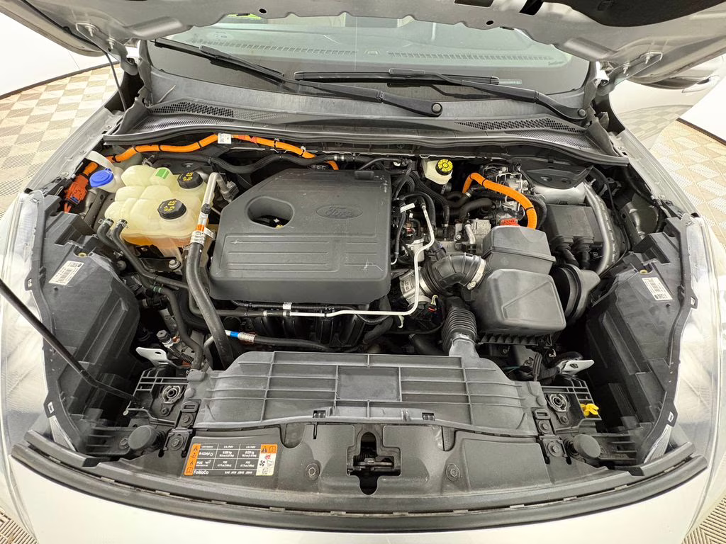 2020 Ingot Silver Ford Escape Hybrid Titanium FWD SUV
