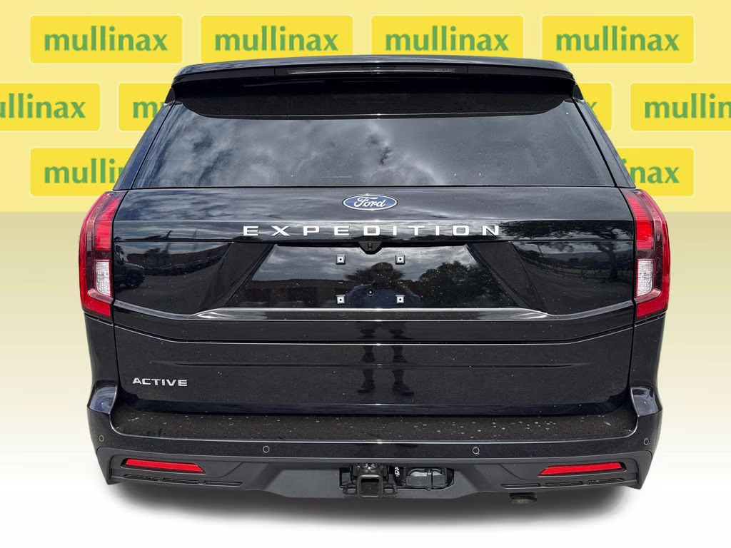 2026 Agate Black Metallic Ford Expedition Active RWD SUV