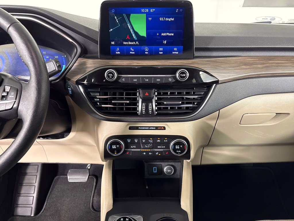 2020 Ingot Silver Ford Escape Hybrid Titanium FWD SUV