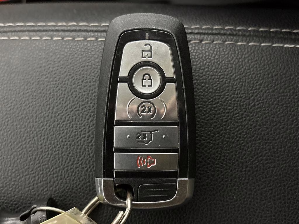 2020 Ingot Silver Ford Escape Hybrid Titanium FWD SUV