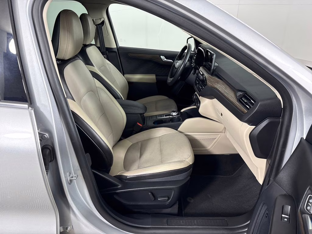 2020 Ingot Silver Ford Escape Hybrid Titanium FWD SUV