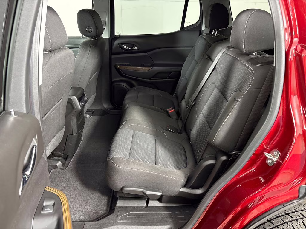 2023 Volcanic Red Tintcoat GMC Acadia SLE FWD SUV