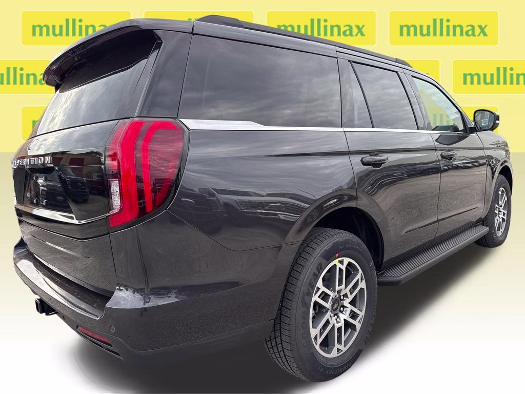2026 Dark Matter Gray Metallic Ford Expedition Active RWD SUV