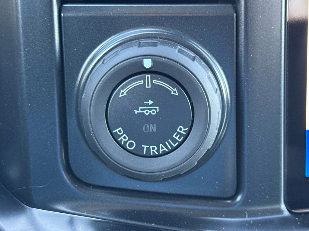 2026 Agate Black Metallic Ford Super Duty F-250 SRW Lariat 4X4 Truck