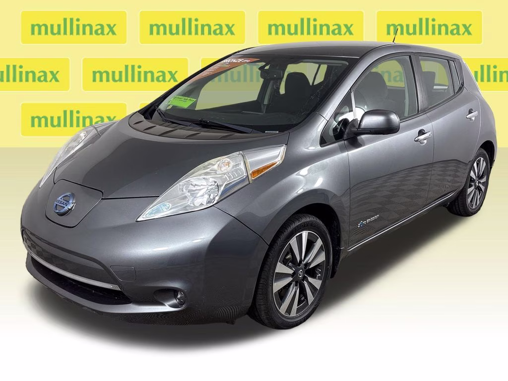 2016 Gun Metallic Nissan LEAF SV FWD Hatchback