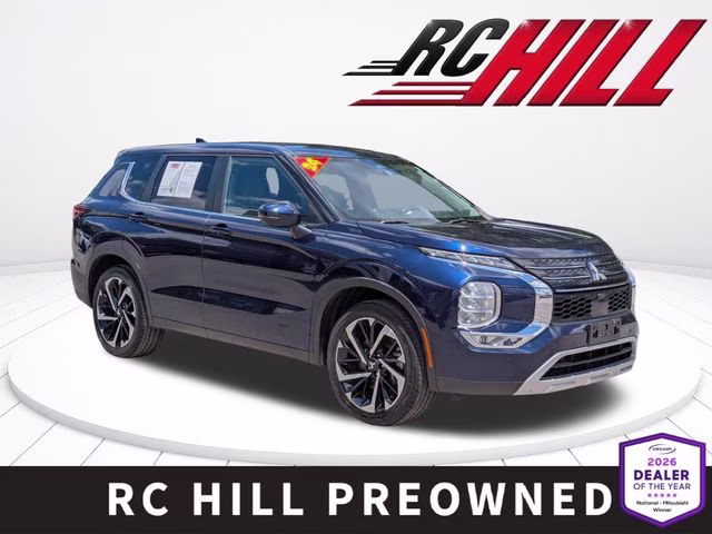 2024 Mitsubishi Outlander SE 2WD's photo