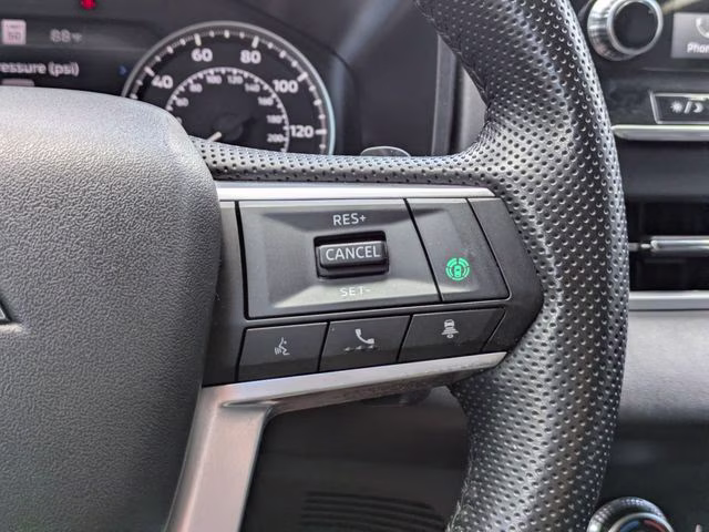 2024 Cosmic Blue Metallic Mitsubishi Outlander SE FWD SUV