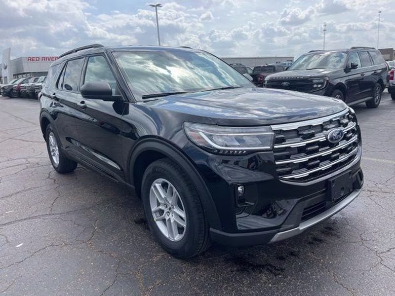 2026 Agate Black Metallic Ford Explorer Active w/200A Pkg RWD SUV
