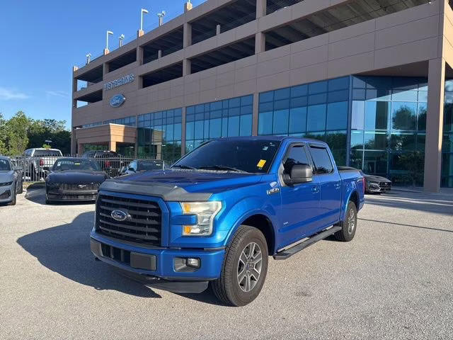 2016 Blue Flame Metallic Ford F-150 XLT Crew Cab Pickup 4X4 Truck
