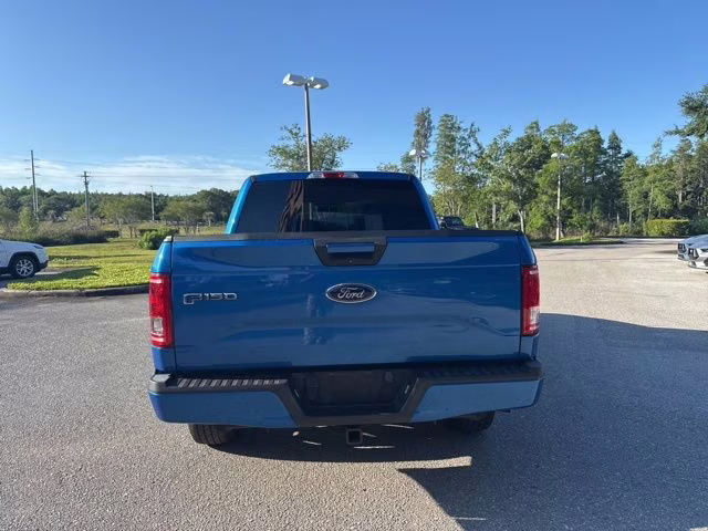 2016 Blue Flame Metallic Ford F-150 XLT Crew Cab Pickup 4X4 Truck