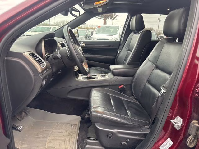 2017 Velvet Red Pearlcoat Jeep Grand Cherokee Limited 4X4 SUV