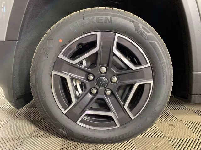 2026 Sting-Gray Clearcoat Jeep Cherokee Limited 4X4 SUV