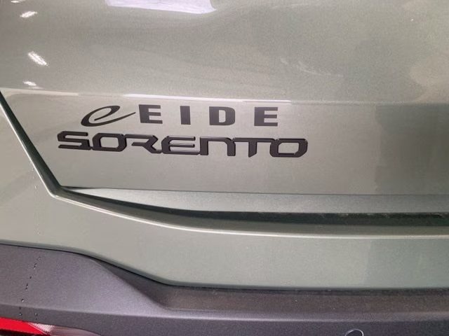 2026 Jungle Green Kia Sorento X-Line EX AWD SUV
