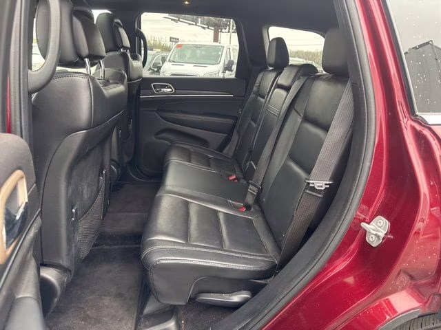 2017 Velvet Red Pearlcoat Jeep Grand Cherokee Limited 4X4 SUV