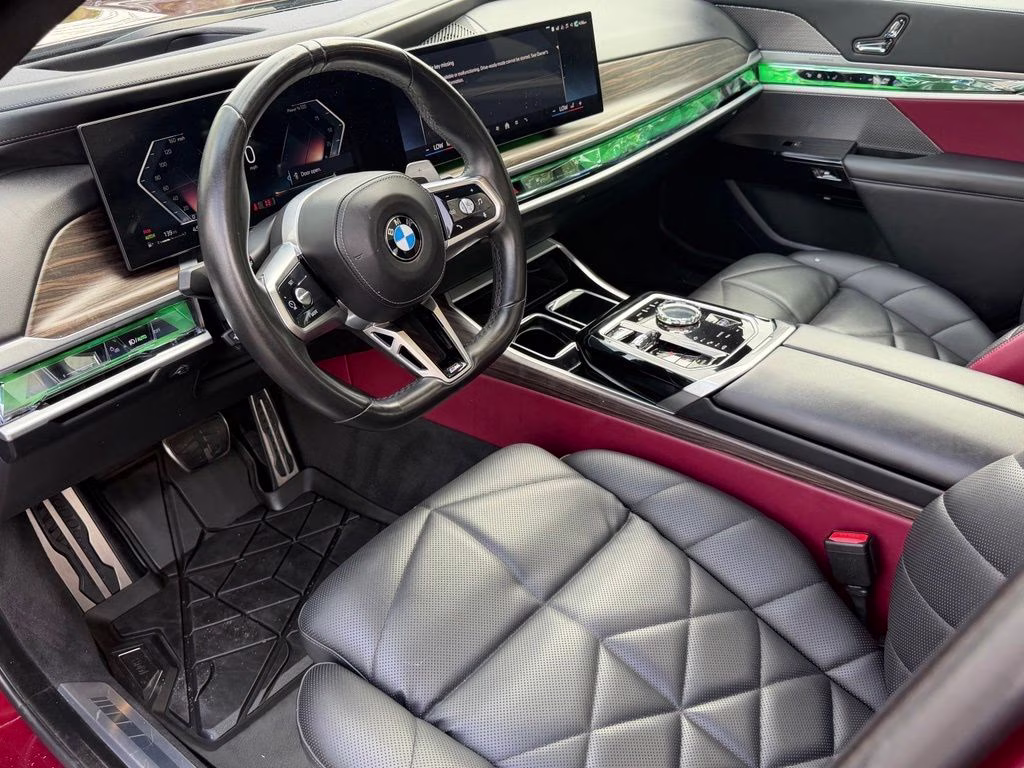 2023 Aventurin Red Metallic BMW 7 Series 740i RWD Sedan