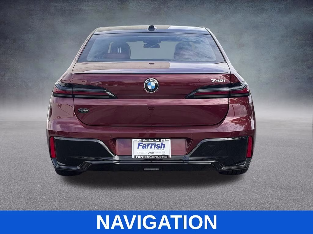 2023 Aventurin Red Metallic BMW 7 Series 740i RWD Sedan