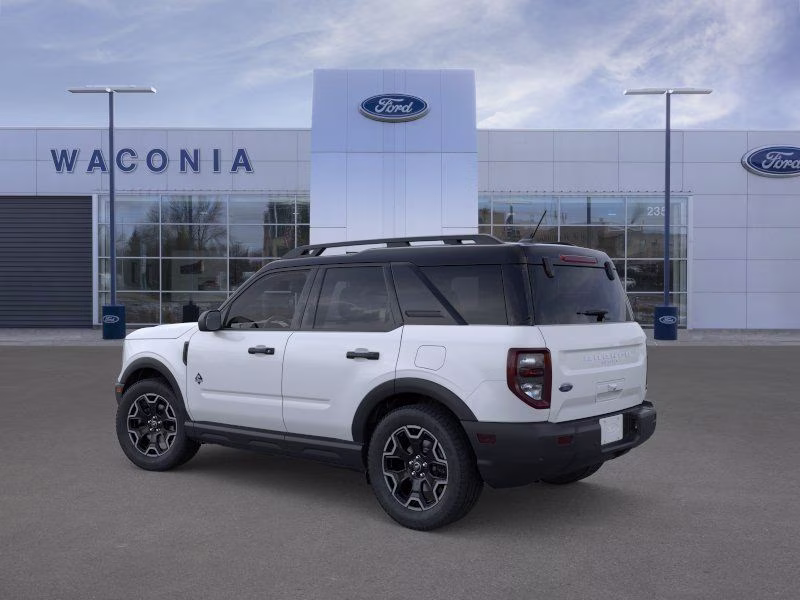 2026 Space White Metallic Ford Bronco Sport Outer Banks 4X4 SUV