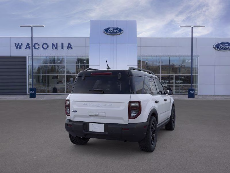2026 Space White Metallic Ford Bronco Sport Outer Banks 4X4 SUV