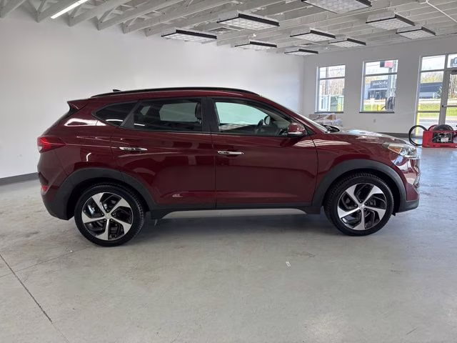 2018 Ruby Wine Hyundai Tucson Limited AWD SUV