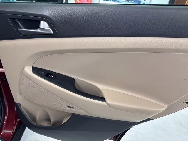 2018 Ruby Wine Hyundai Tucson Limited AWD SUV