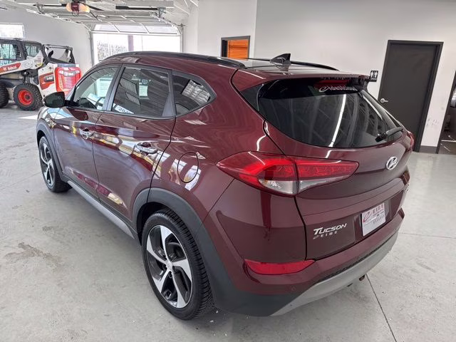 2018 Ruby Wine Hyundai Tucson Limited AWD SUV