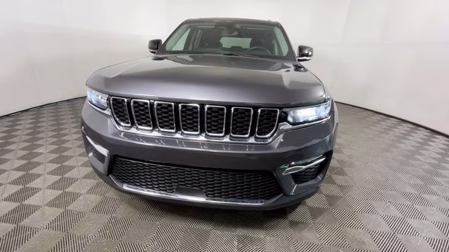 2022 Baltic Gray Metallic Clearcoat Jeep Grand Cherokee 4xe 4X4 SUV
