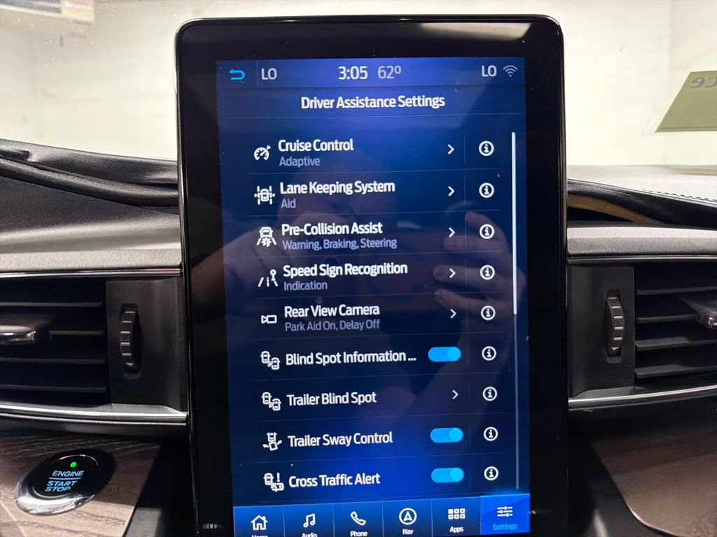2020 Agate Black Metallic Ford Explorer Platinum 4X4 SUV