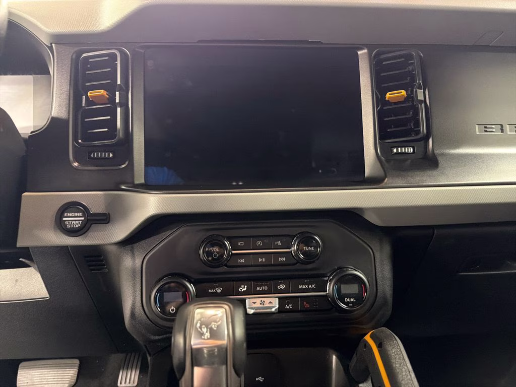 2023 Cactus Gray Ford Bronco Badlands 4X4 SUV