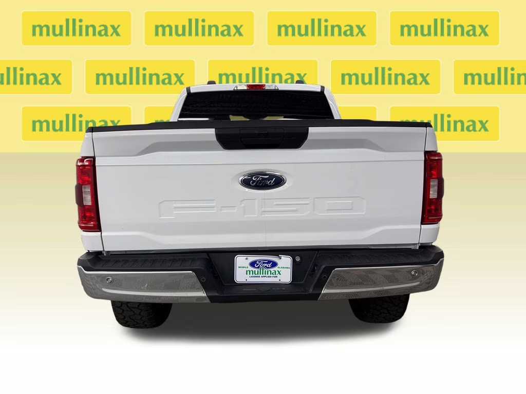 2022 Oxford White Ford F-150 XLT 4X4 Truck