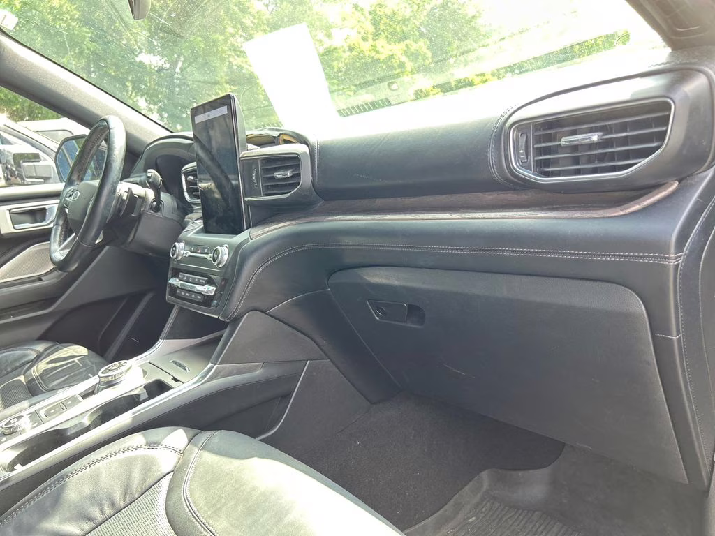 2020 Agate Black Metallic Ford Explorer Platinum 4X4 SUV