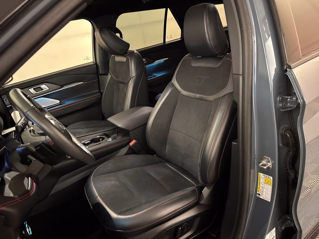 2025 Vapor Blue Ford Explorer ST 4X4 SUV