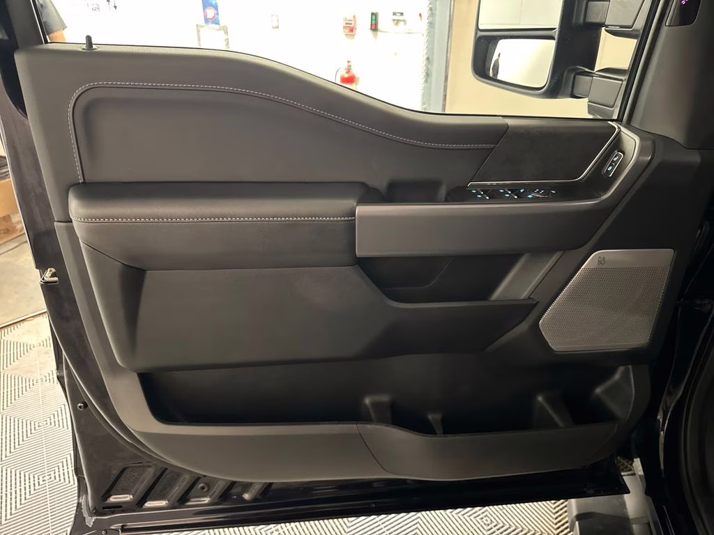 2025 Blue Metallic Ford F-150 XLT 4X4 Truck