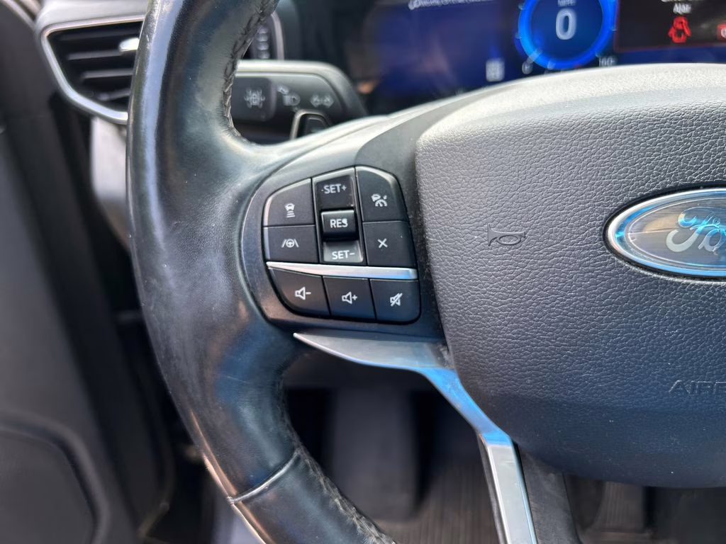 2020 Agate Black Metallic Ford Explorer Platinum 4X4 SUV