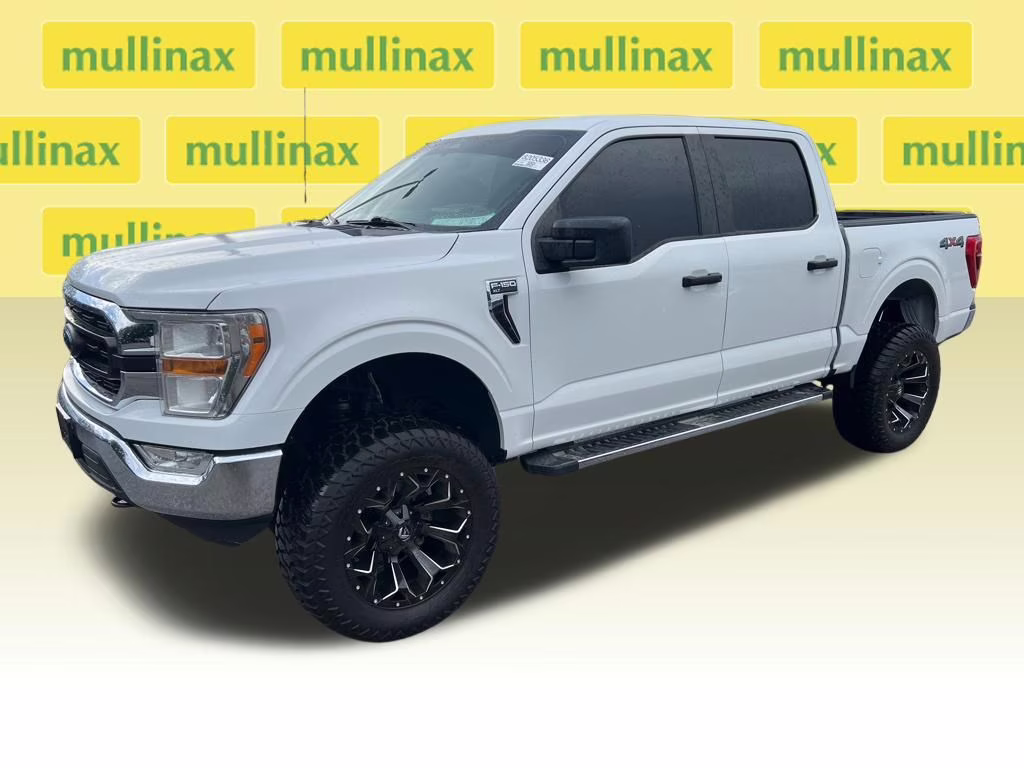 2022 Oxford White Ford F-150 XLT 4X4 Truck