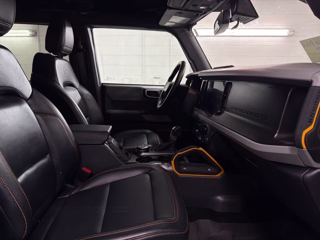 2023 Cactus Gray Ford Bronco Badlands 4X4 SUV