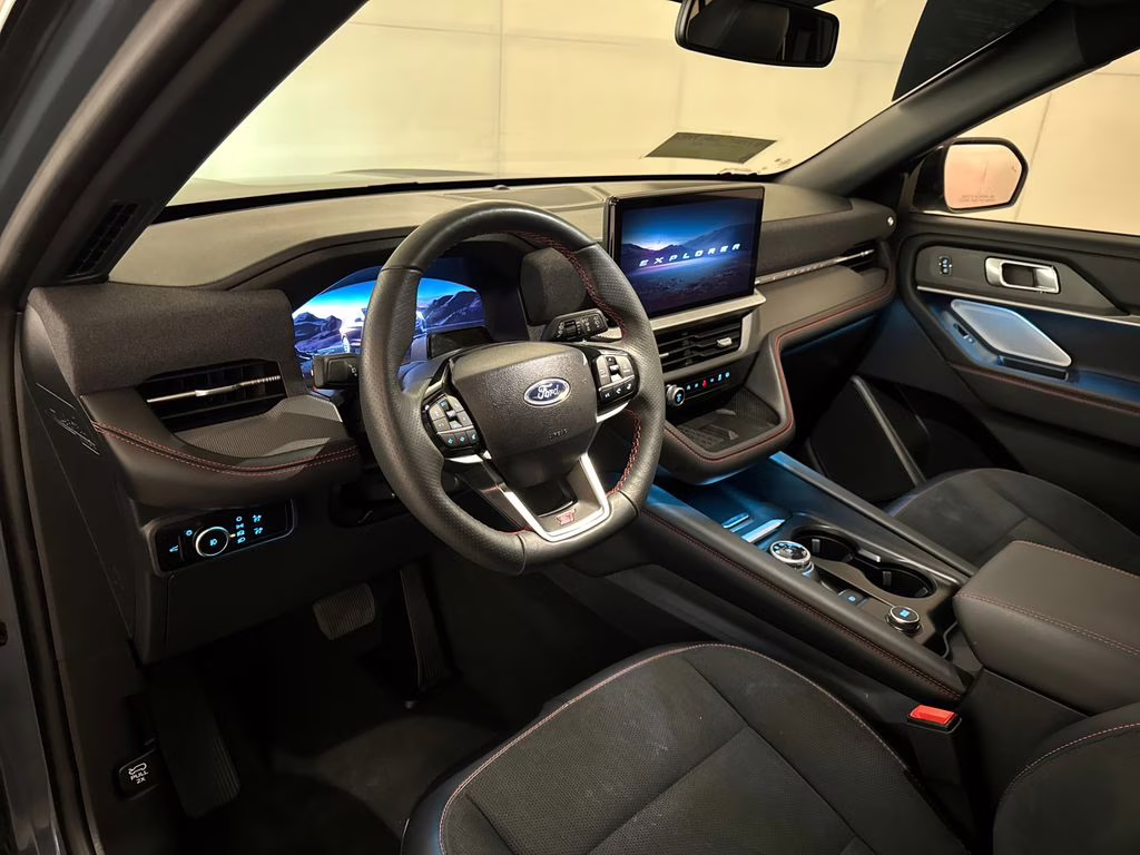 2025 Vapor Blue Ford Explorer ST 4X4 SUV