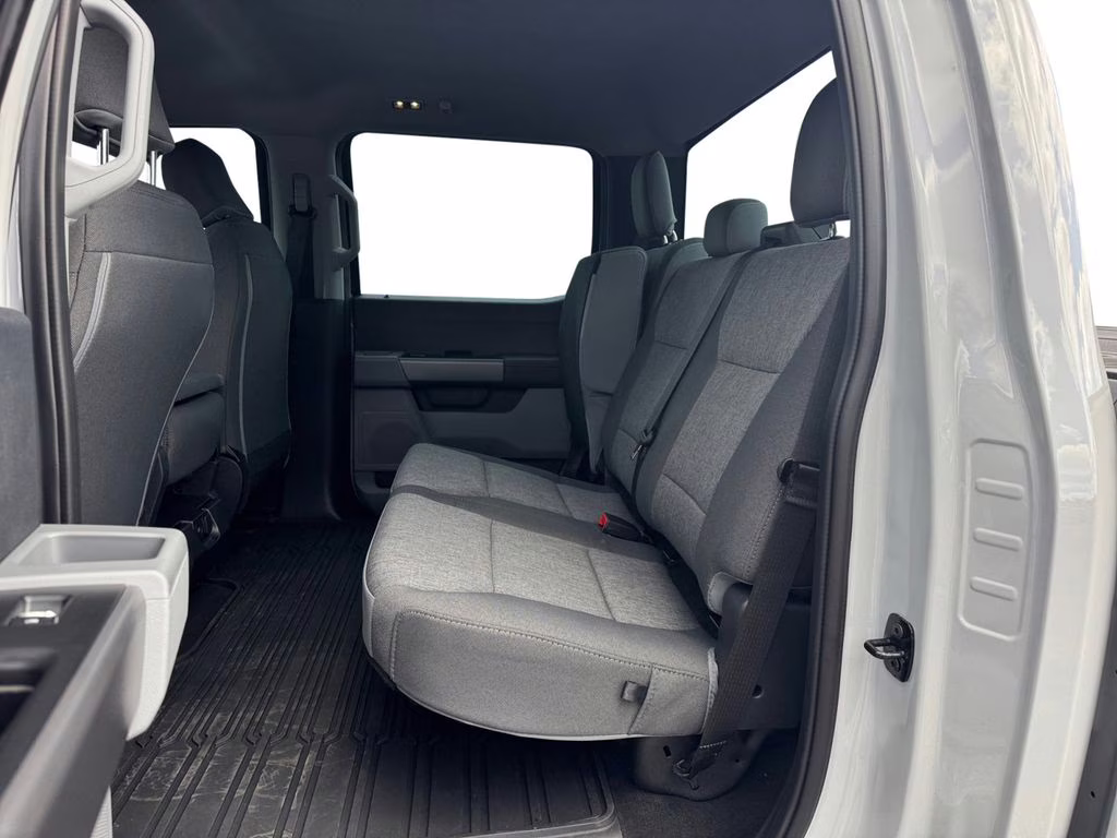 2026 Avalanche Ford Super Duty F-250 SRW XL STX DIESEL (LVL/37s) 4X4 Truck