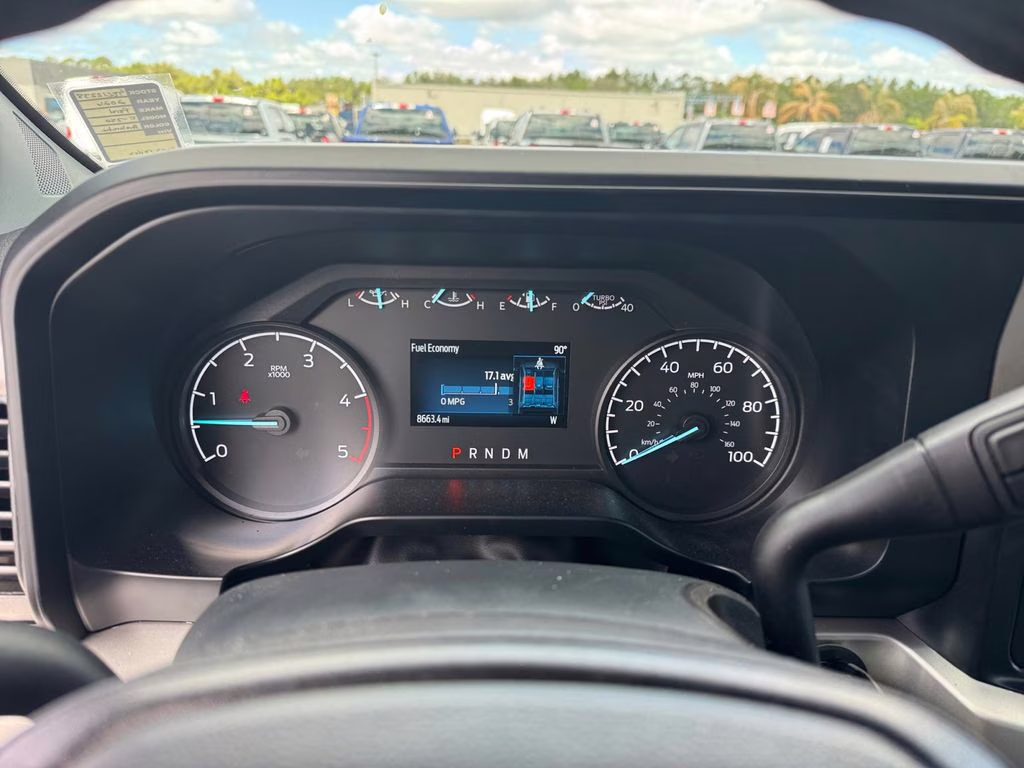 2026 Avalanche Ford Super Duty F-250 SRW XL STX DIESEL (LVL/37s) 4X4 Truck