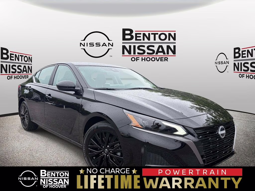 2026 Super Black Clearcoat Nissan Altima 2.5 SV FWD Sedan