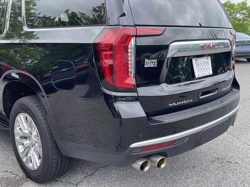 2024 Onyx Black GMC Yukon XL Denali 4X4 SUV