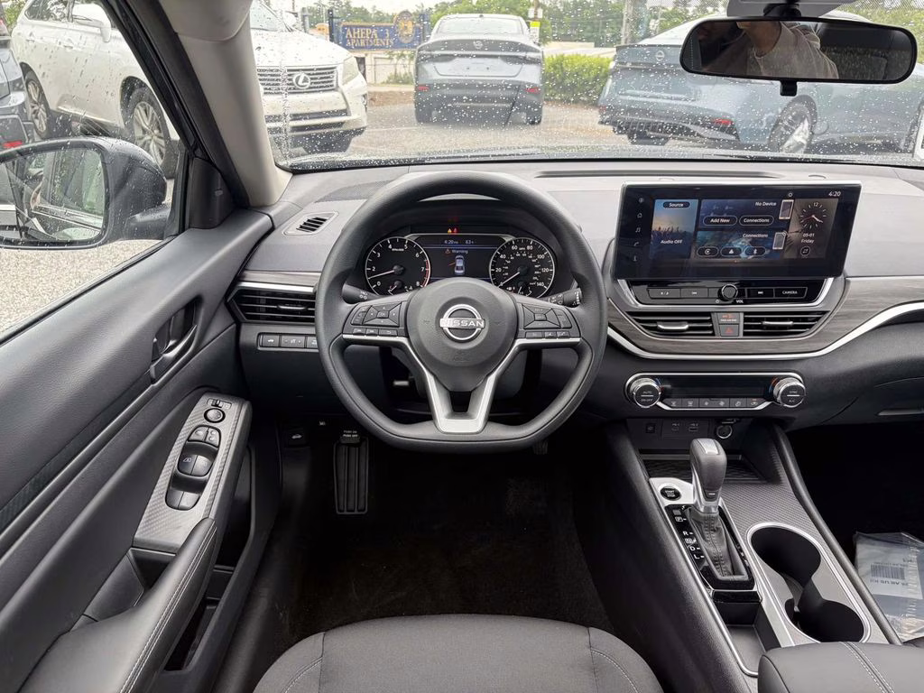 2026 Super Black Clearcoat Nissan Altima 2.5 SV FWD Sedan