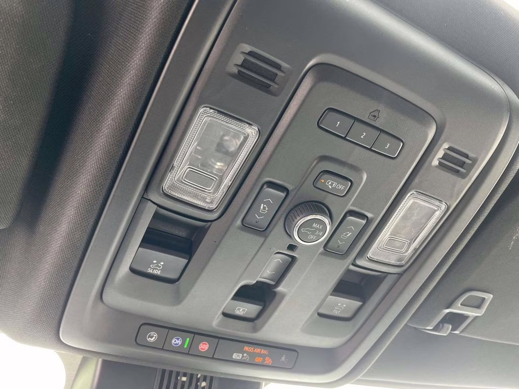 2024 Onyx Black GMC Yukon XL Denali 4X4 SUV