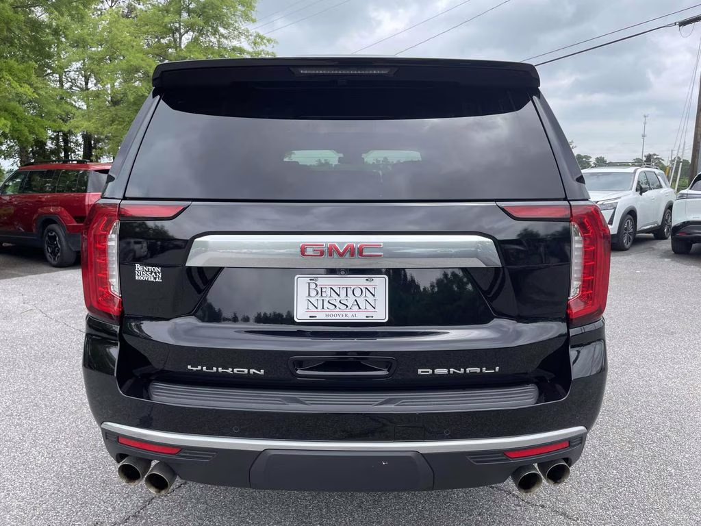 2024 Onyx Black GMC Yukon XL Denali 4X4 SUV