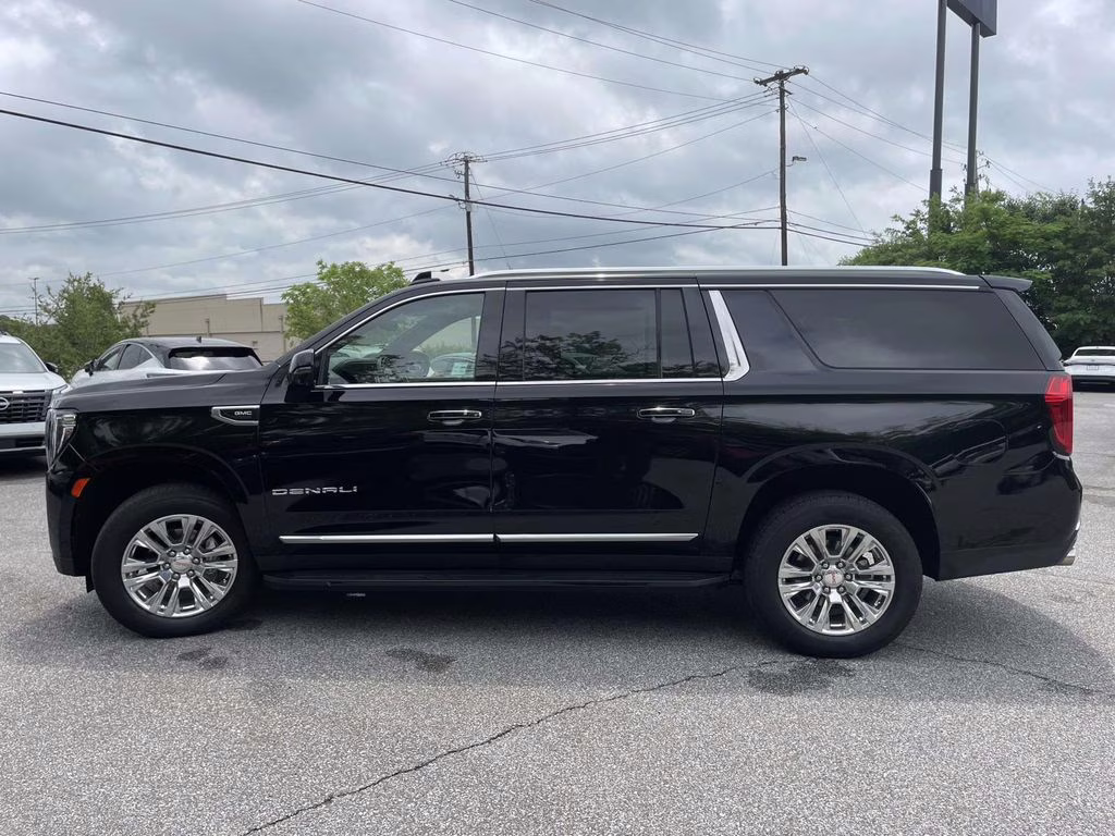 2024 Onyx Black GMC Yukon XL Denali 4X4 SUV
