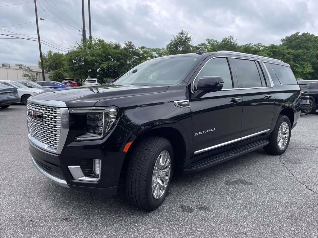 2024 Onyx Black GMC Yukon XL Denali 4X4 SUV
