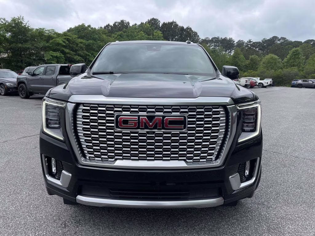 2024 Onyx Black GMC Yukon XL Denali 4X4 SUV