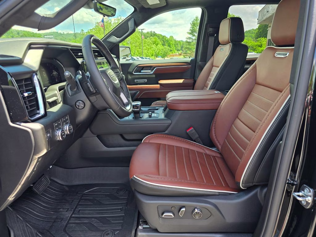 2026 Onyx Black GMC Sierra 1500 Denali Ultimate 4X4 Truck